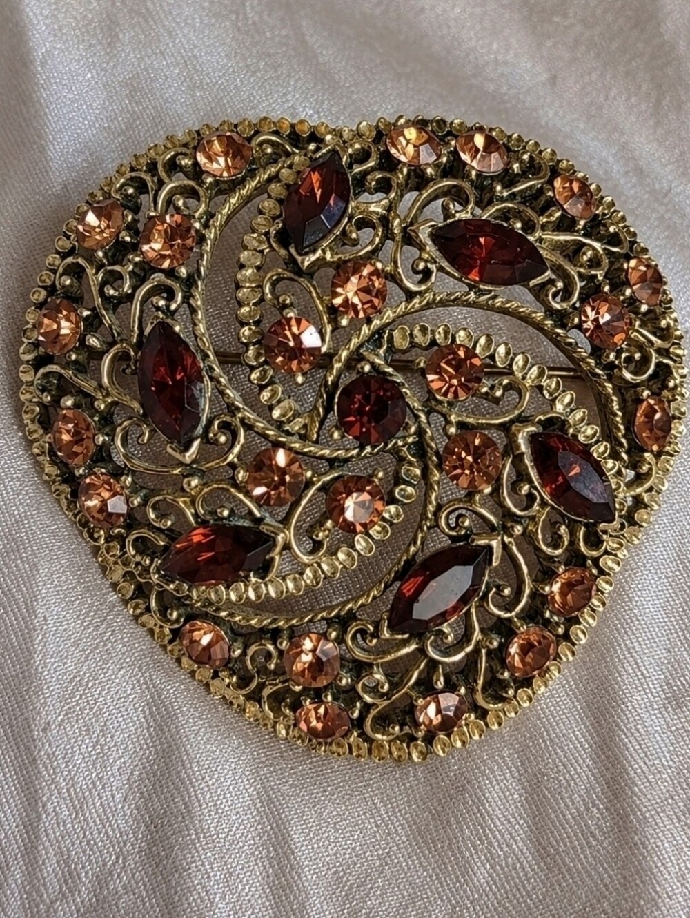 Root Beer Rootbeer Topaz Navette Round Rhinestone Vintage Gold Tone Brooch EUC